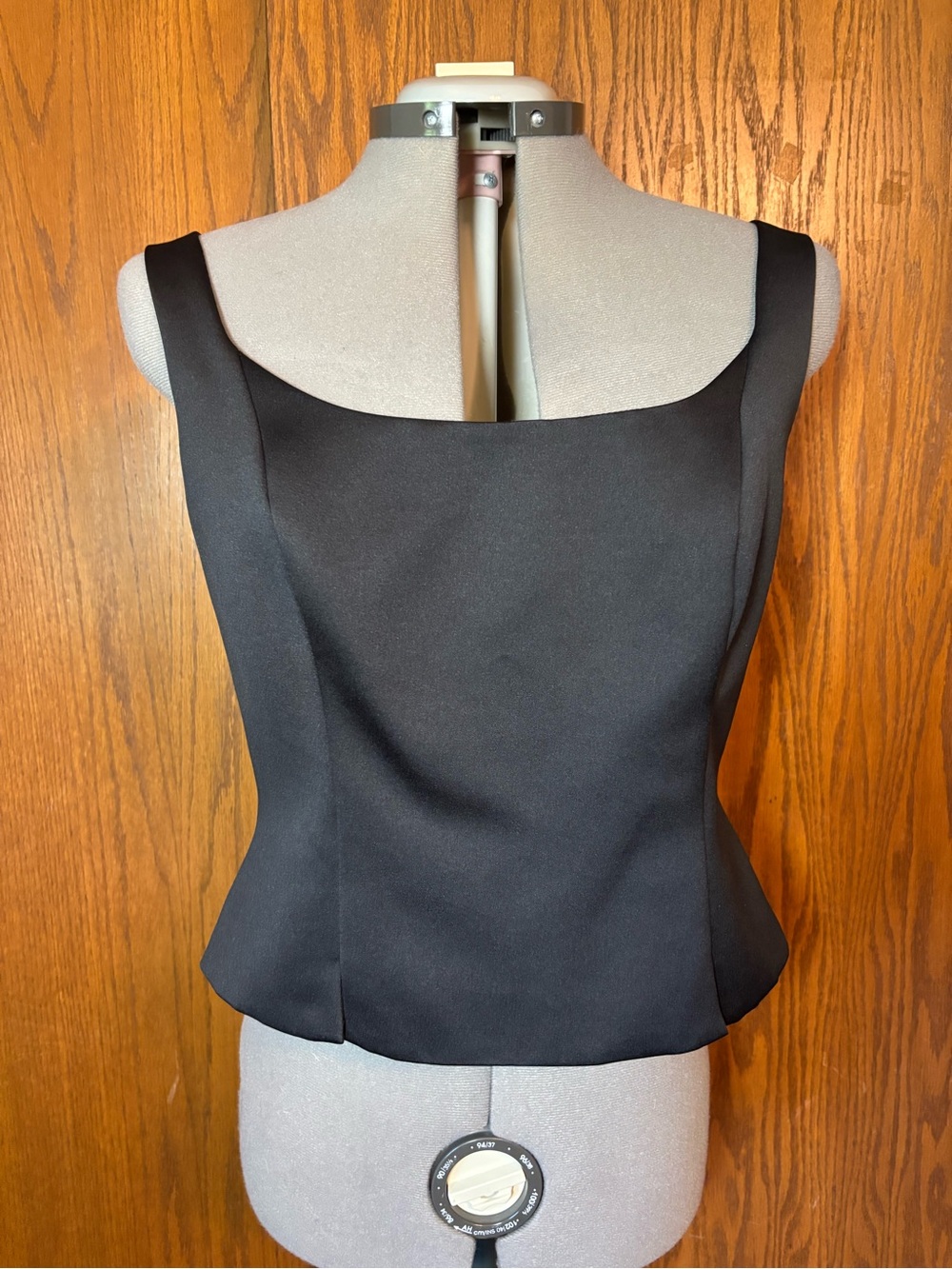 Black Tie Oleg Cassini Women's Black Square-Neck bustier. Size 12